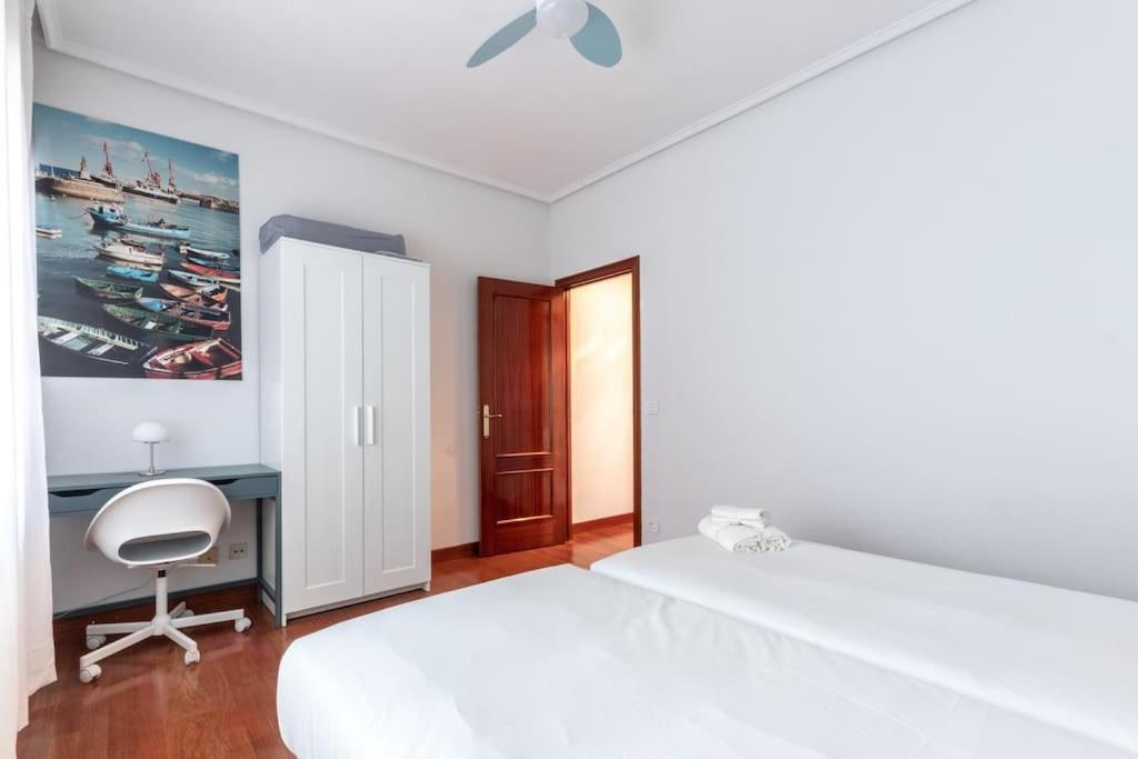 Апартаменты Acogedor Piso En Santurtzi .Parking Privado Экстерьер фото